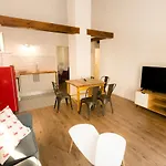 Loft דירה